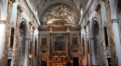 Monastero_di_Camaldoli_(Poppi),_chiesa_dei_Santi_Donato_e_Ilariano,_interno_01